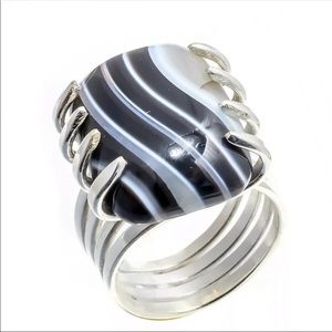 Banded Agate claw style artisan made sterling ring size 8.5